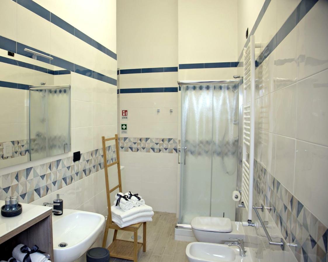Gemini Suite Salerno Bagian luar foto